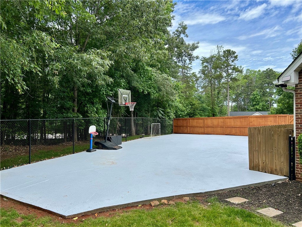 103 Crepe Myrtle Lane