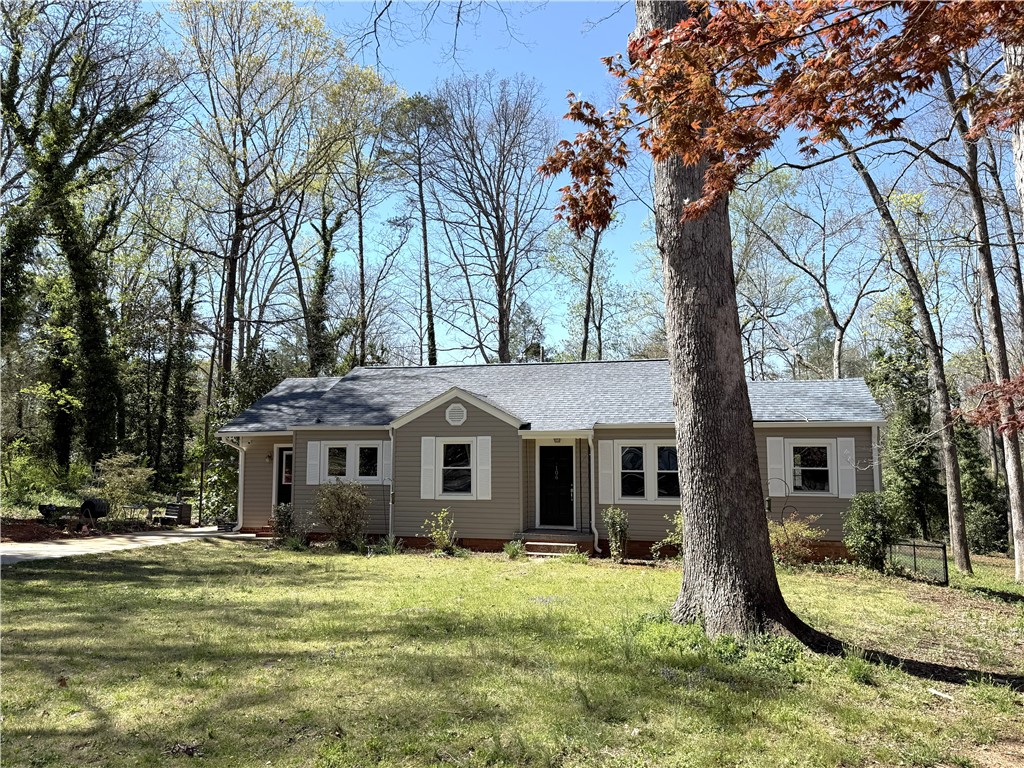 106 Evans Place