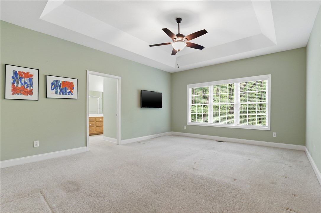 6 Westwind Court