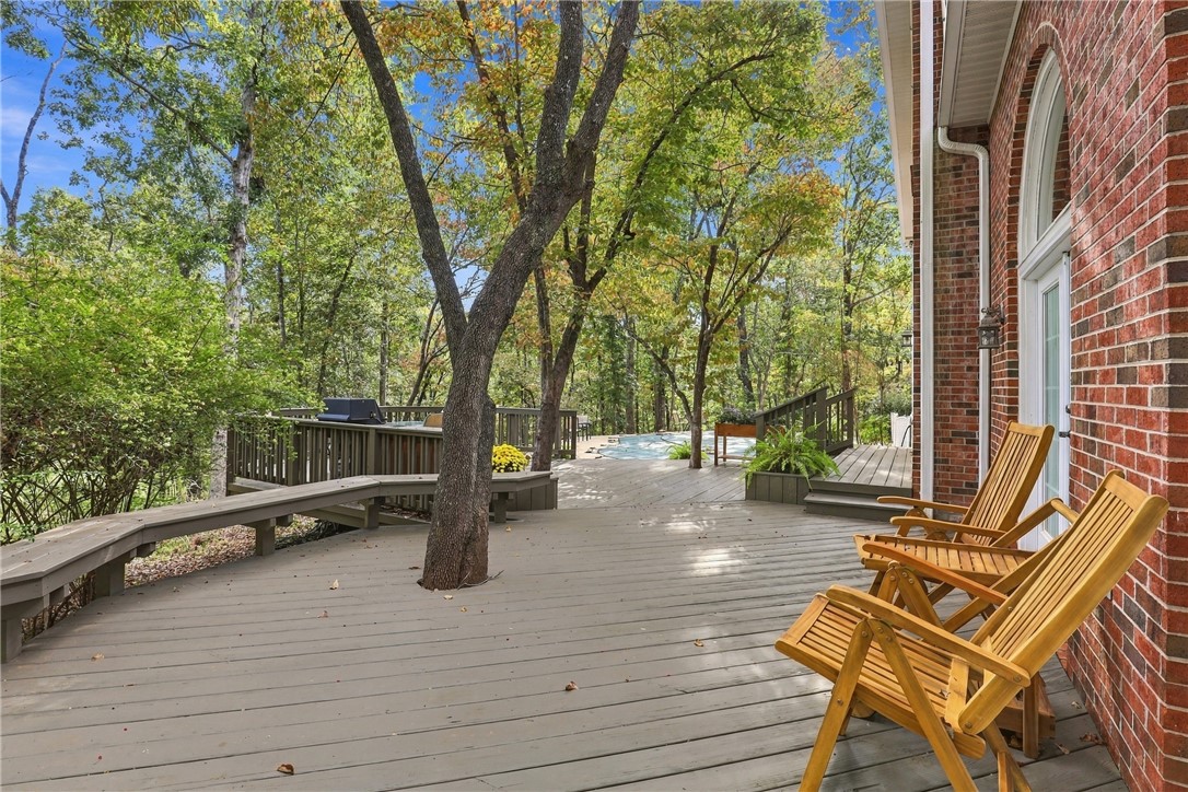 208 Wildwood Trail