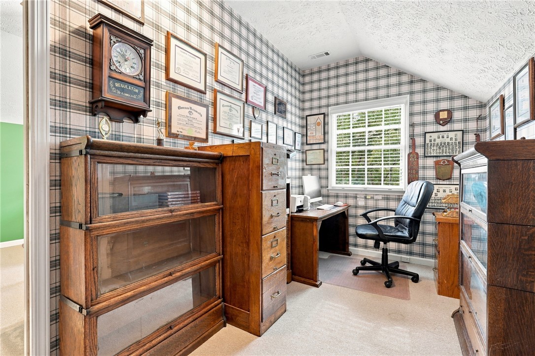 208 Wildwood Trail