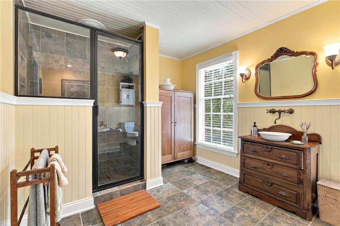 208 Wildwood Trail