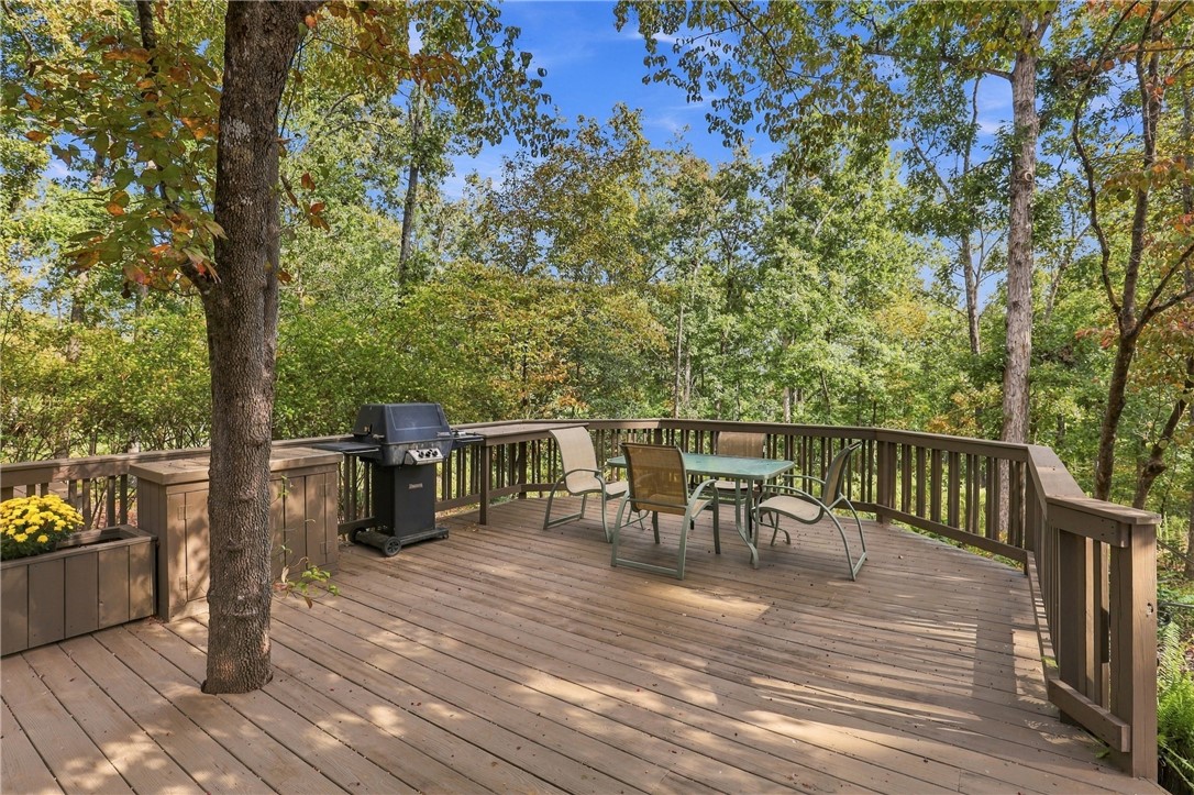 208 Wildwood Trail