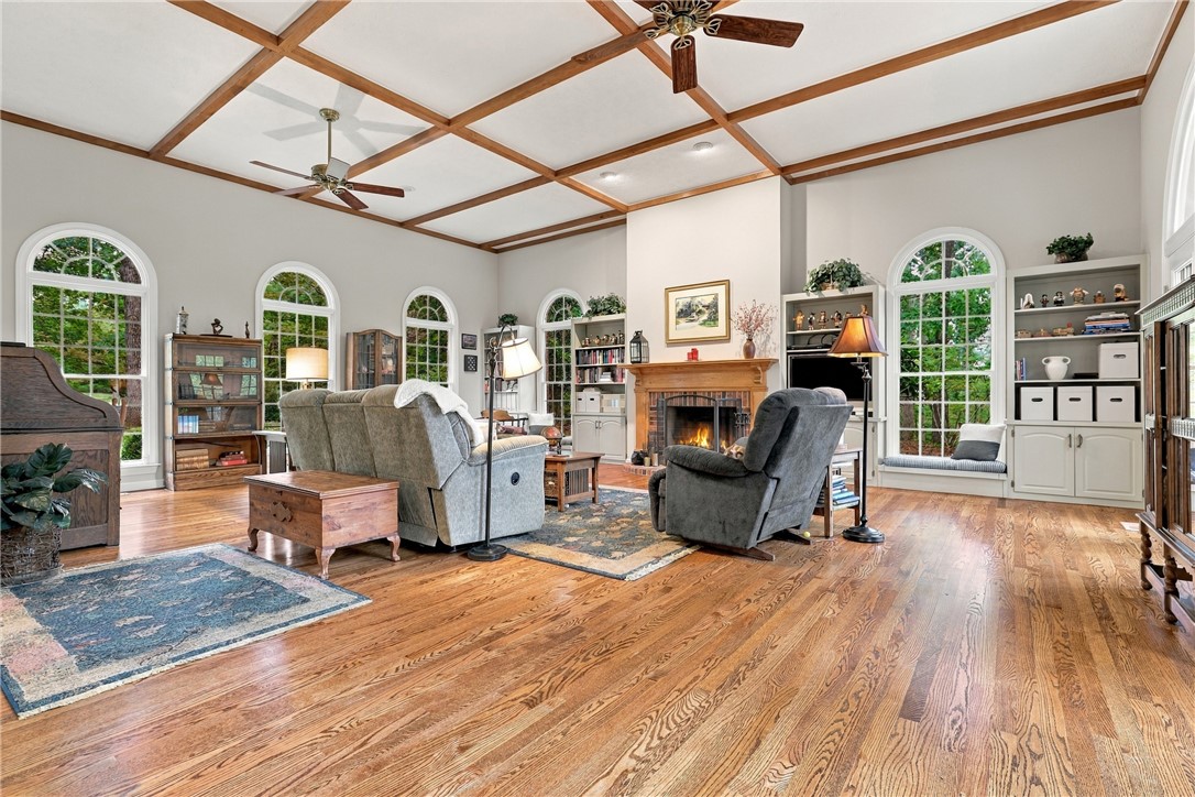 208 Wildwood Trail