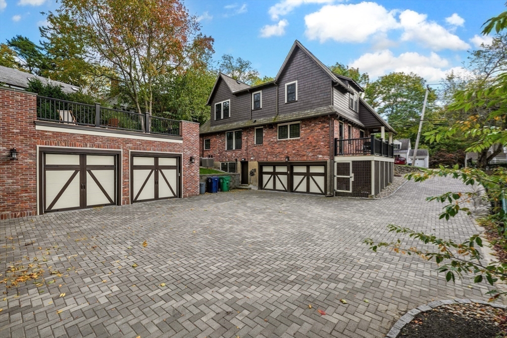 103 Cabot Street