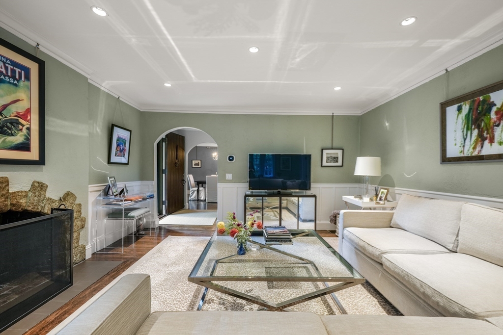103 Cabot Street