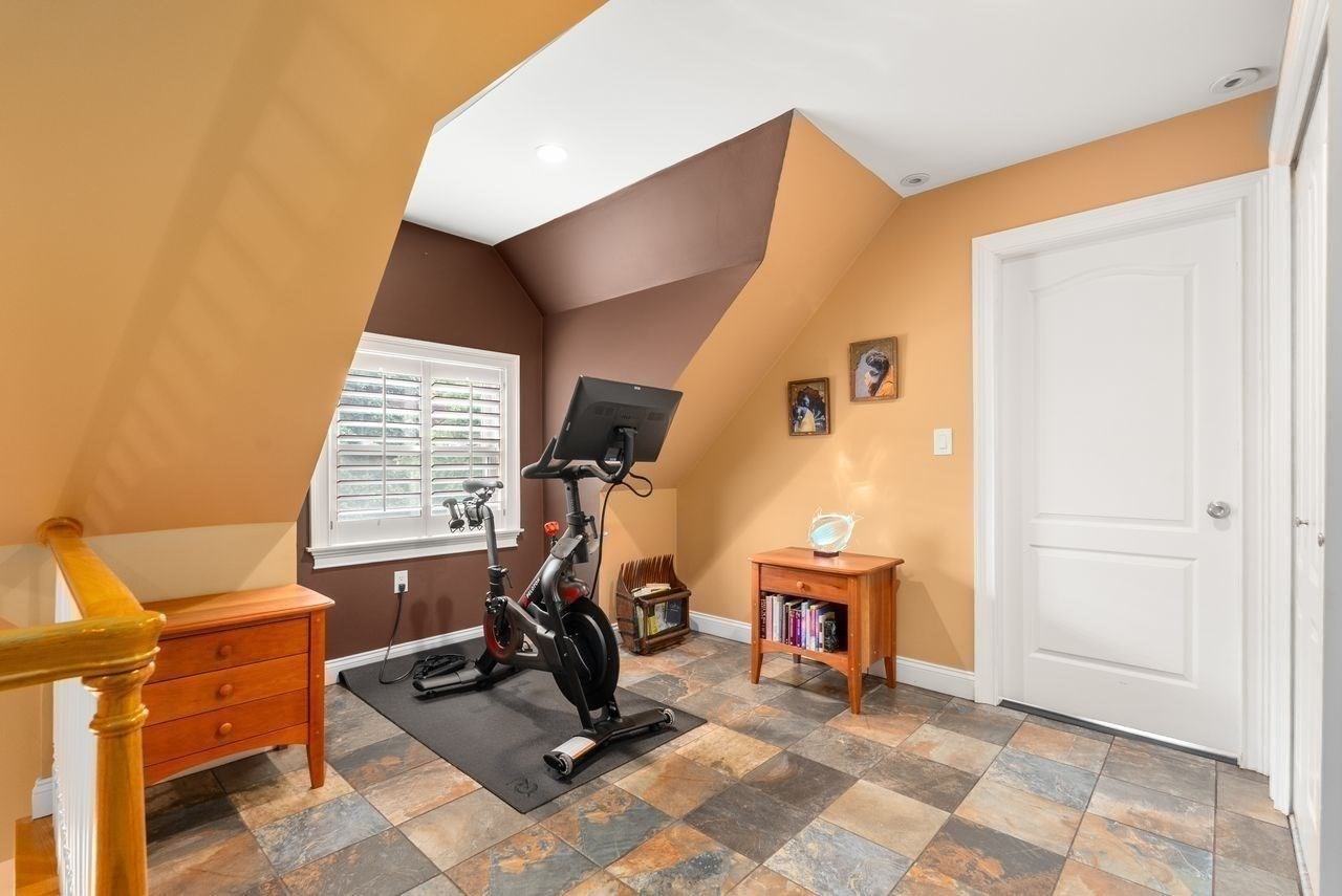 51 Sewall Ave # 2