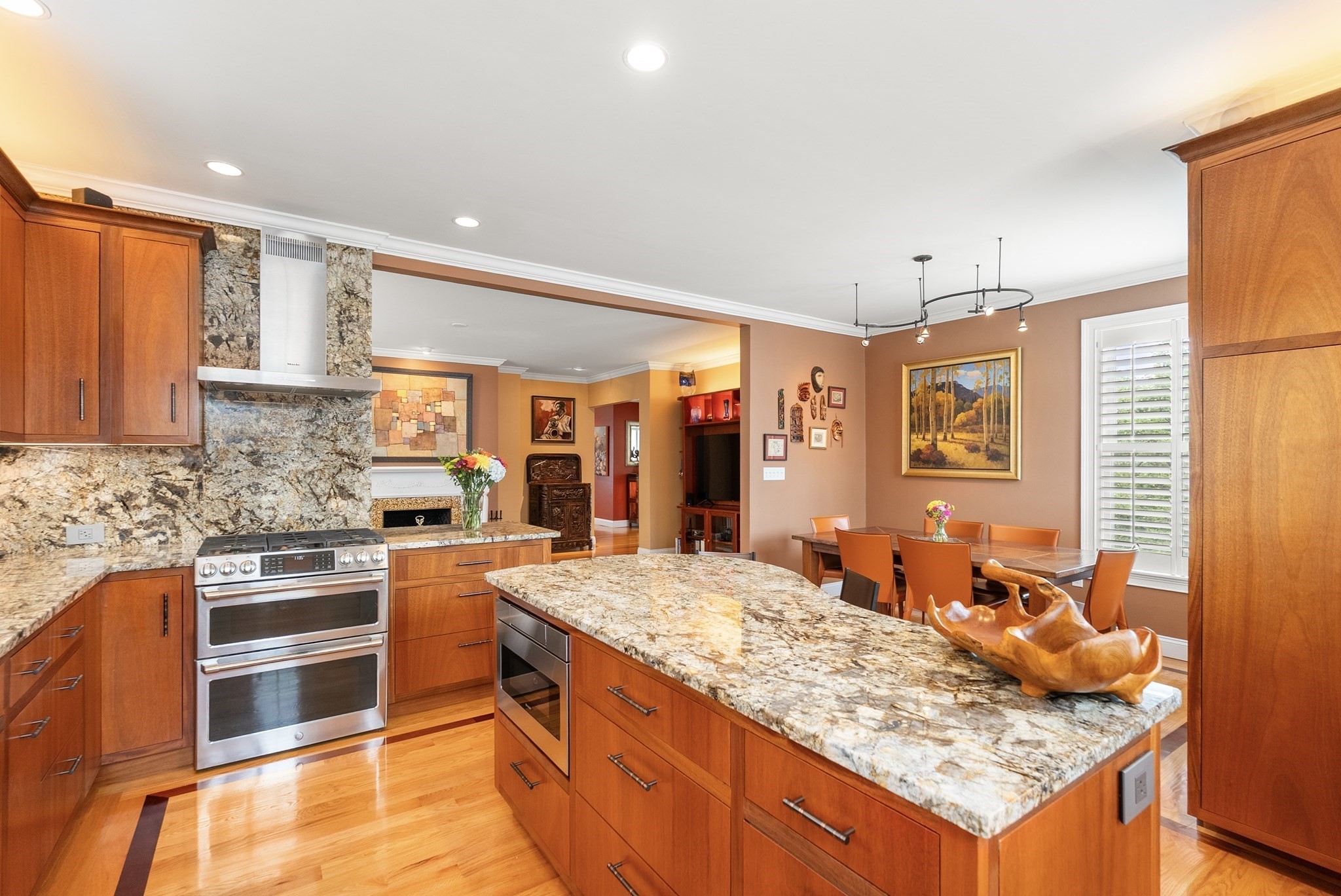 51 Sewall Ave # 2