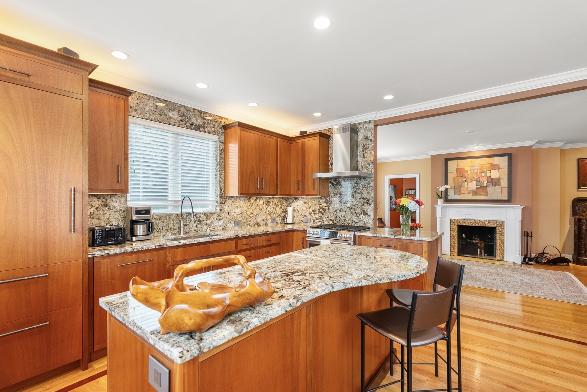 51 Sewall Ave # 2