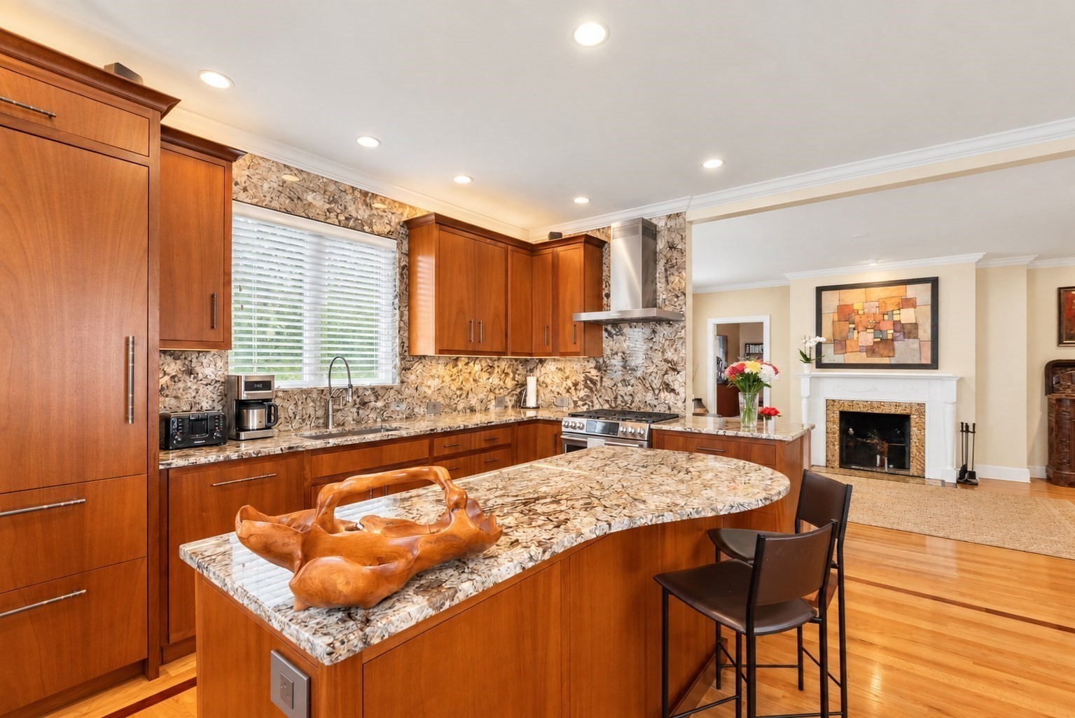 51 Sewall Ave # 2