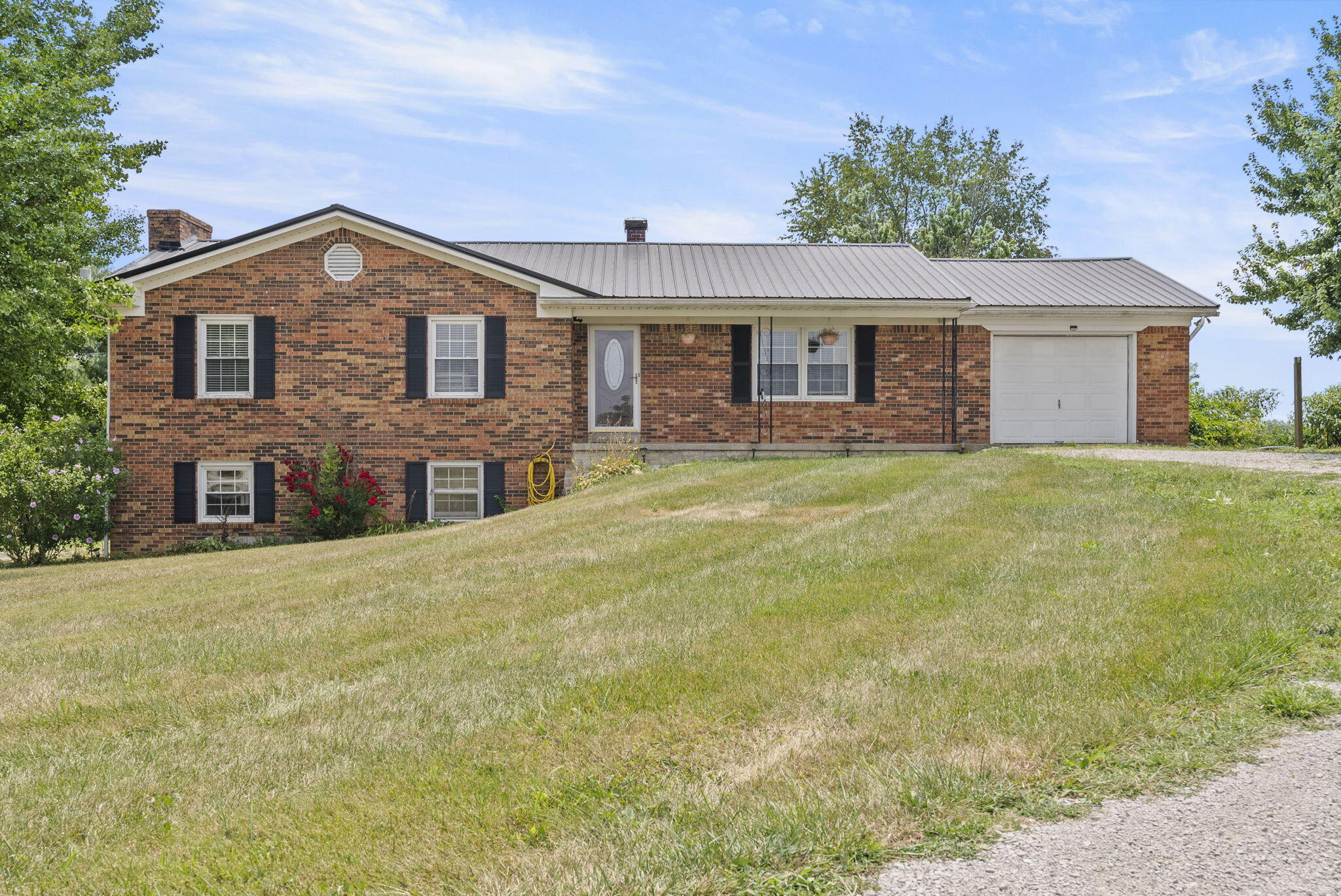 1695 US Highway 62 W