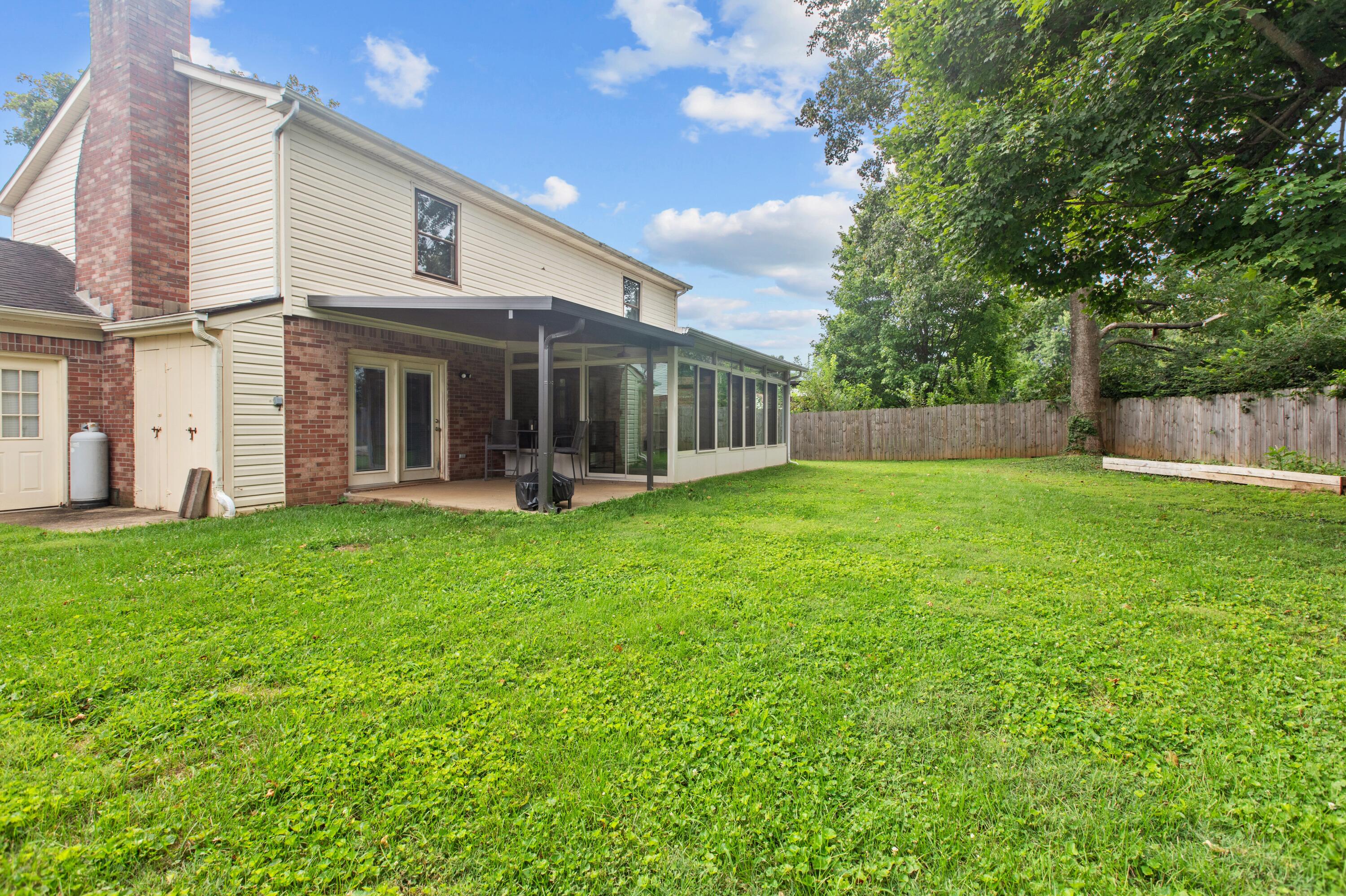 208 Falcon Road