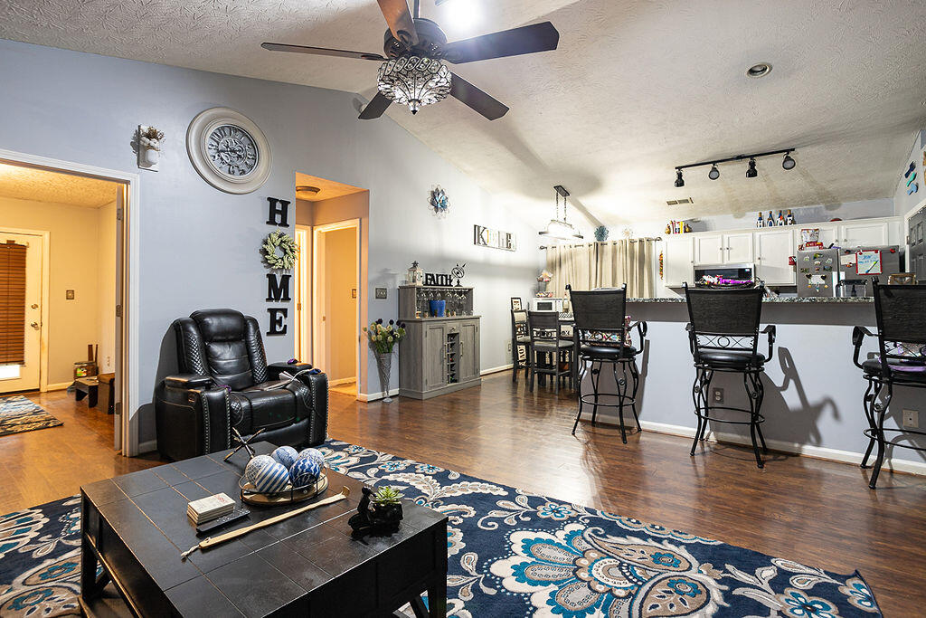 2381 Prescott Lane