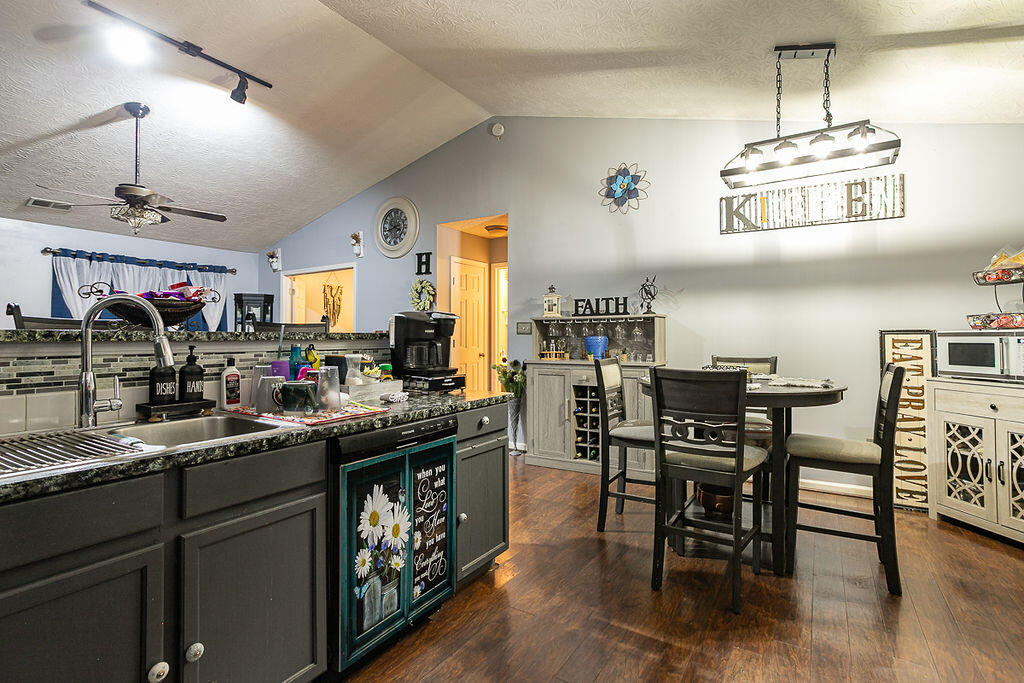 2381 Prescott Lane