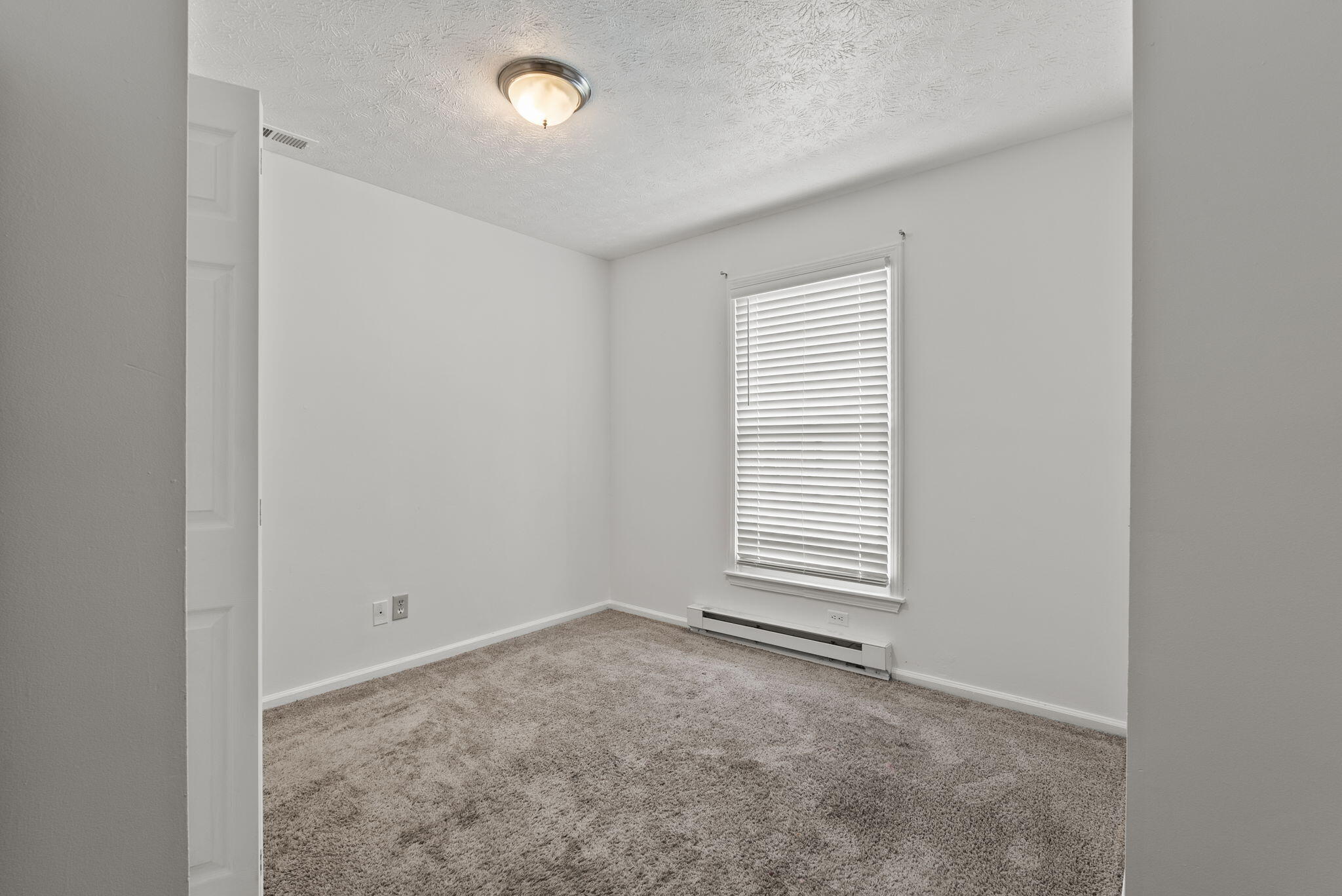 996 Tatesbrook Drive