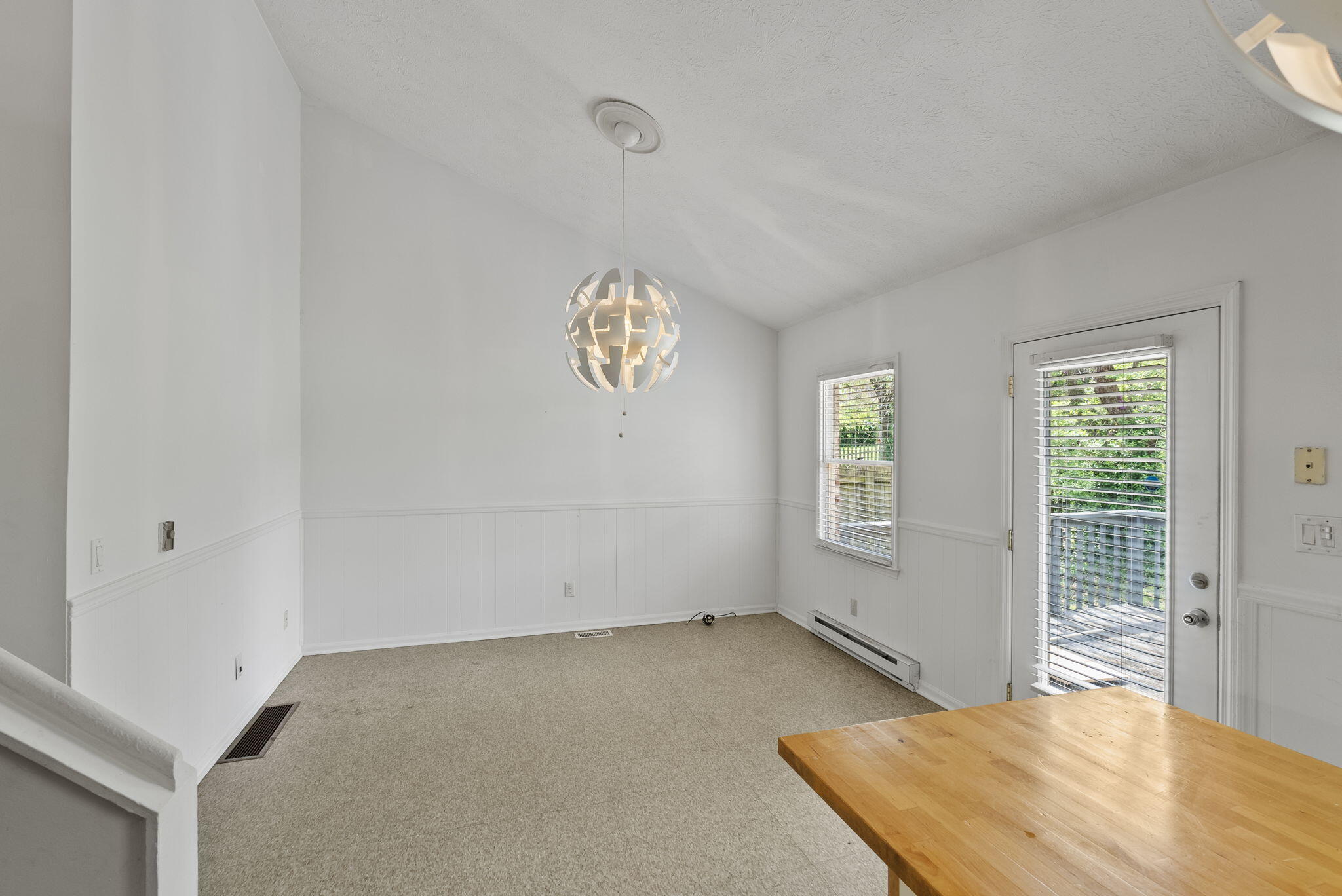 996 Tatesbrook Drive