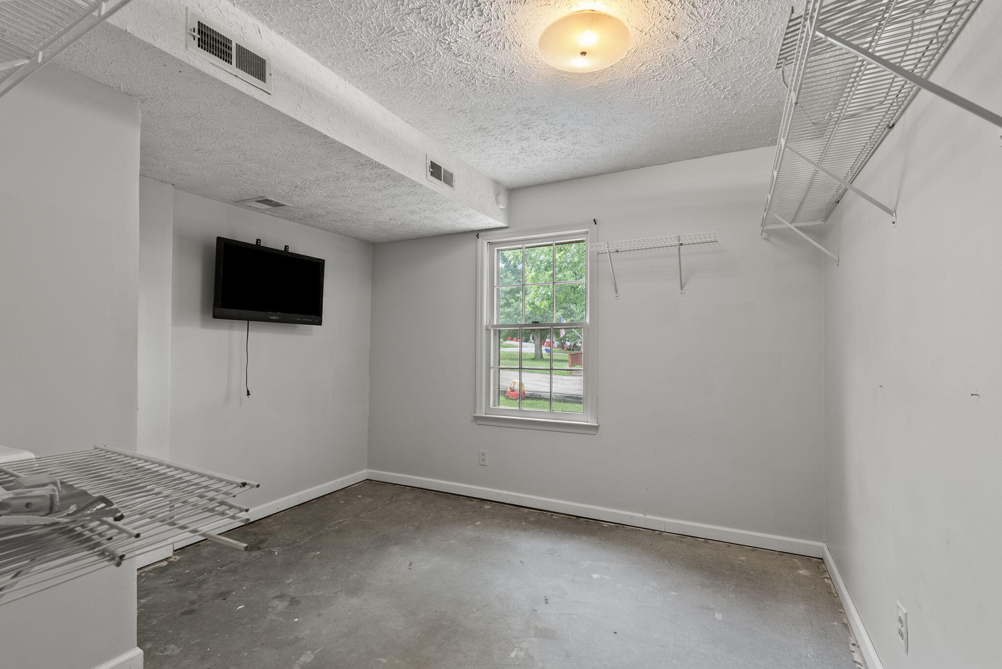 30 Bell Lane