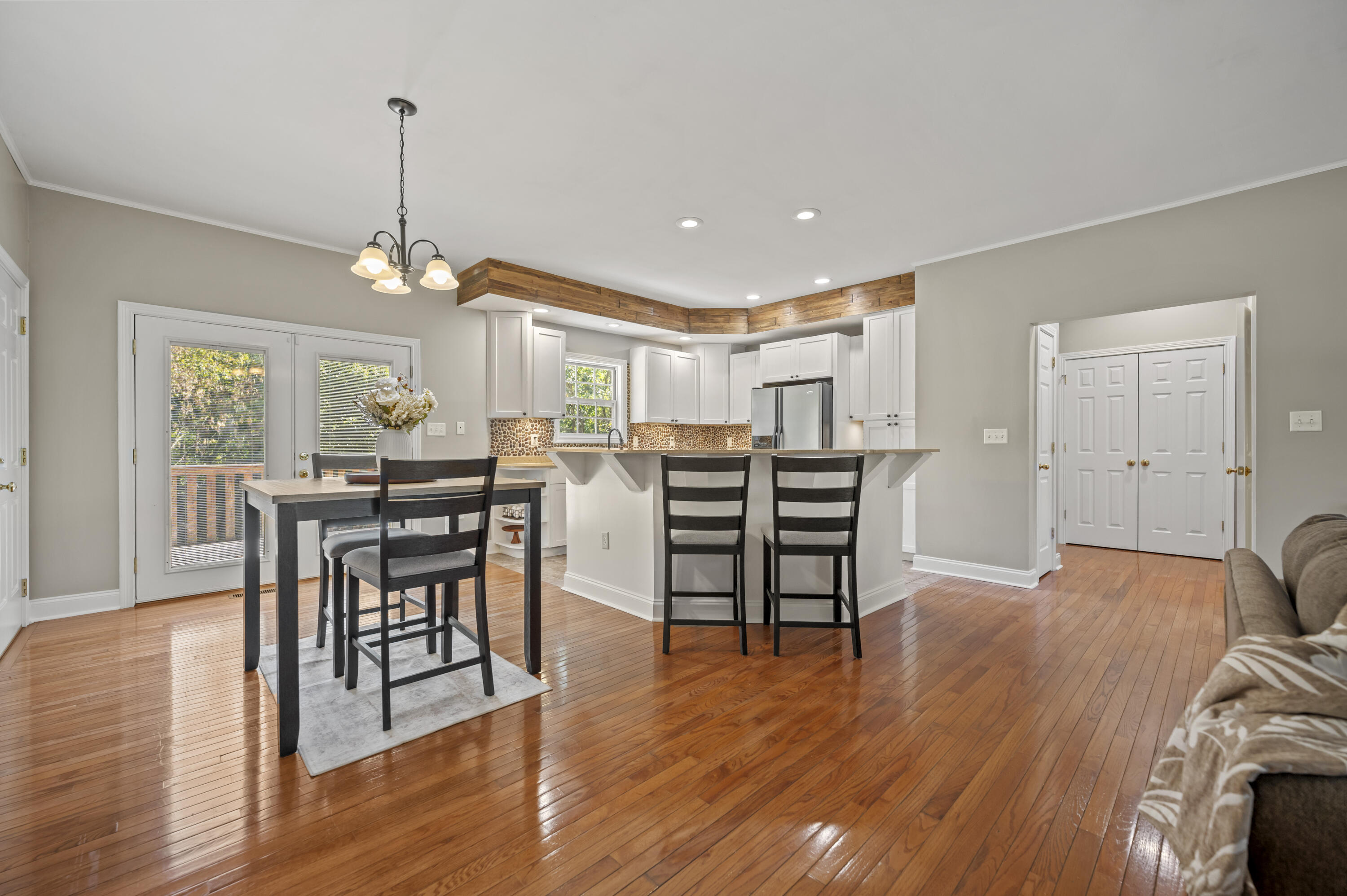 120 Summeridge Road