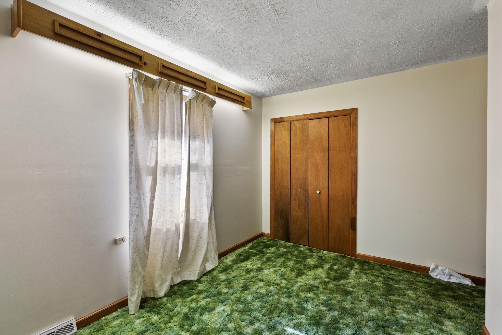 269 Stonetown Road