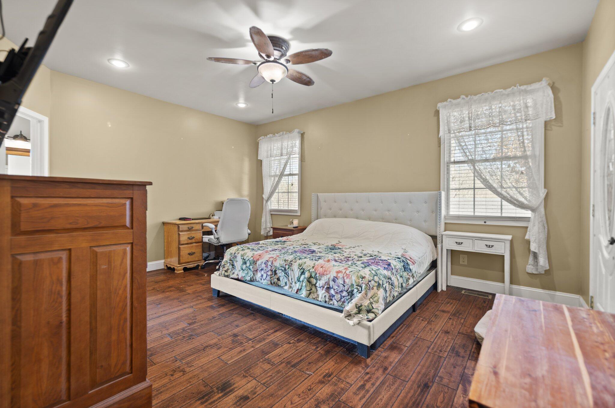 88 Hawkins Lane