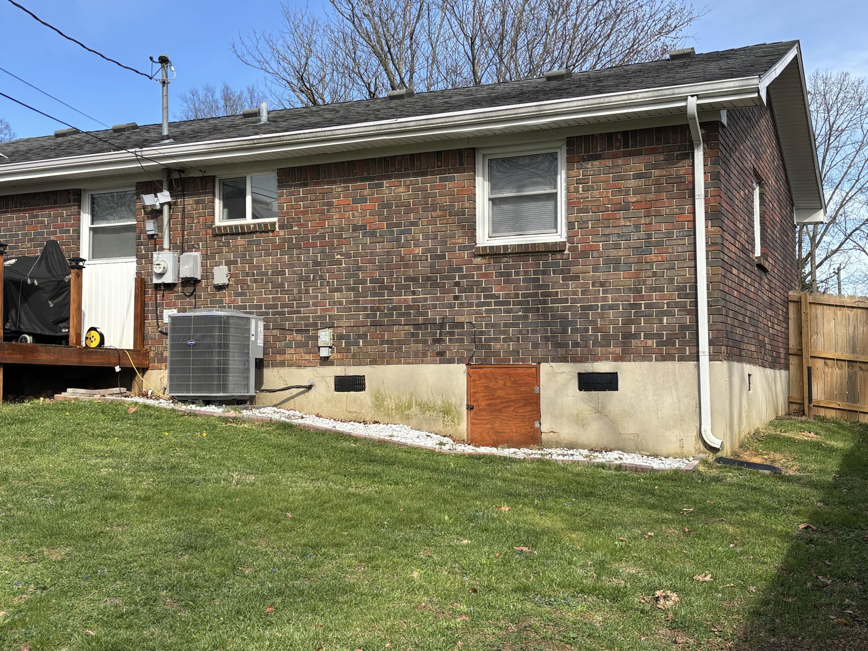 105 Brookfield Drive