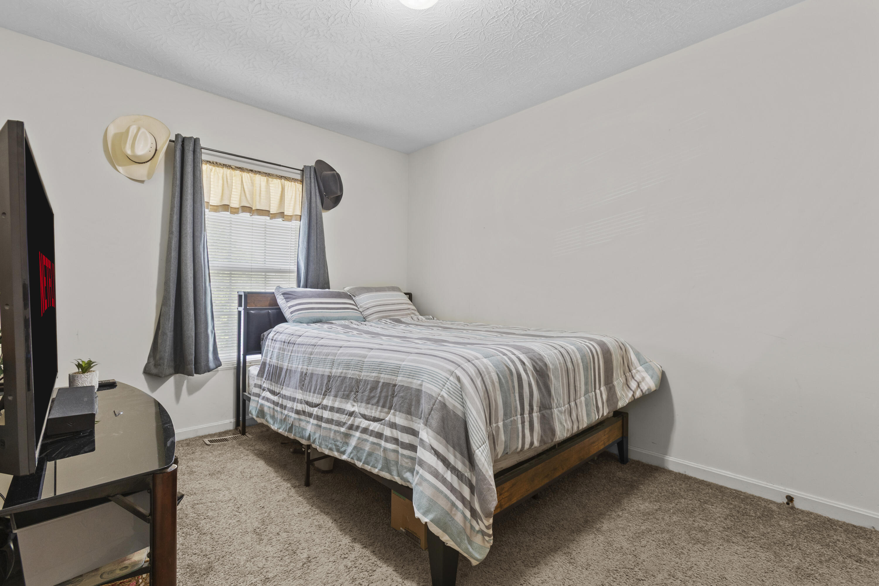 1015 Shadowridge Drive
