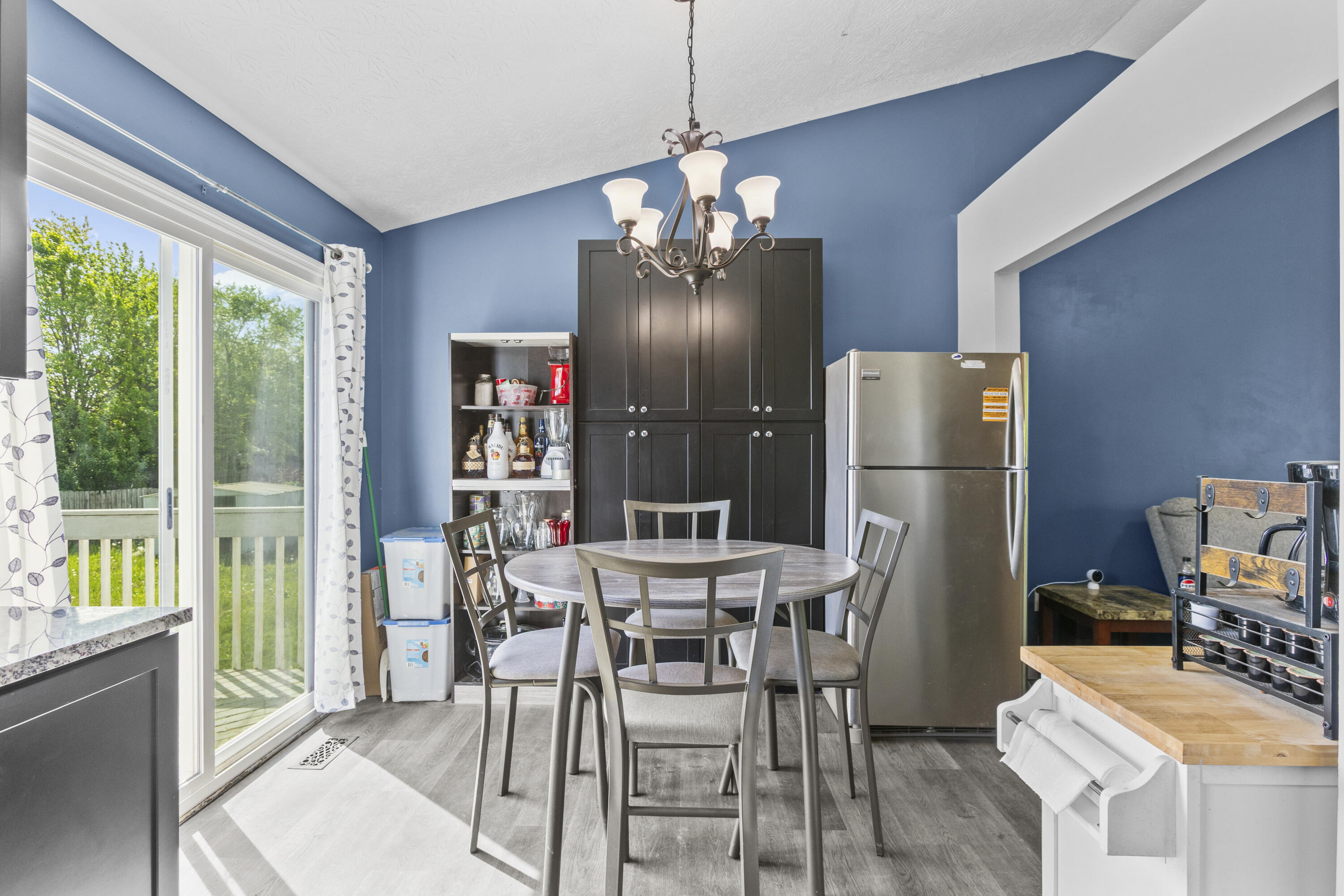 1015 Shadowridge Drive