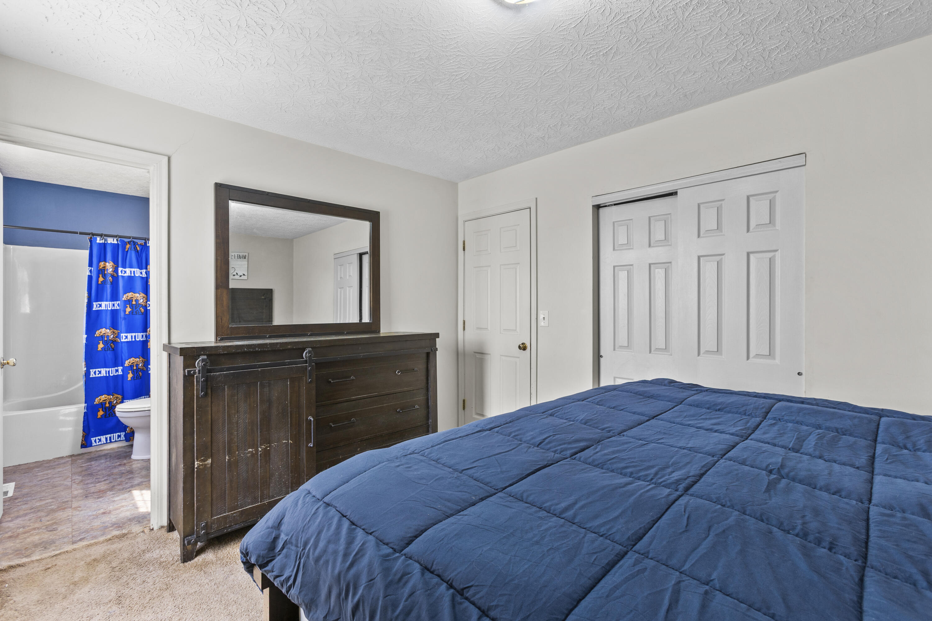 1015 Shadowridge Drive