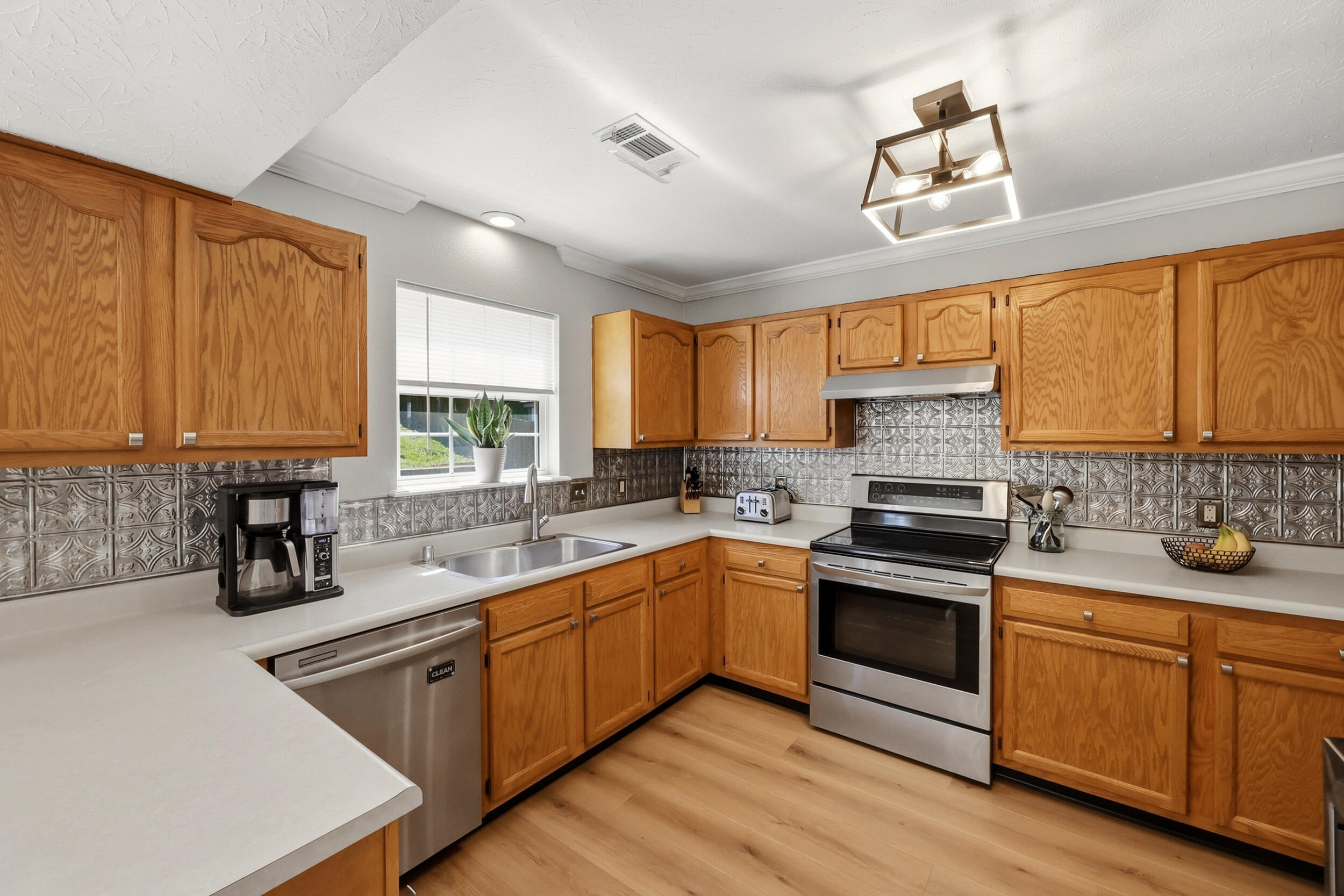 124 River Run Court