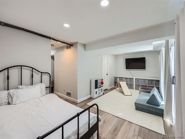 4737 N Bearlily Way