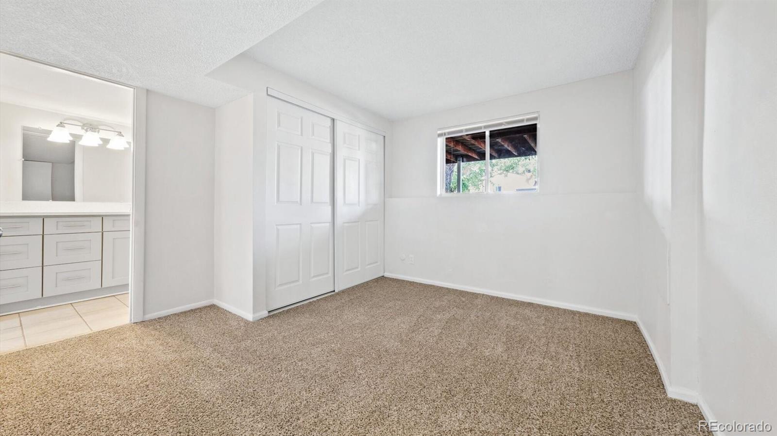 13095 E Carolina Drive