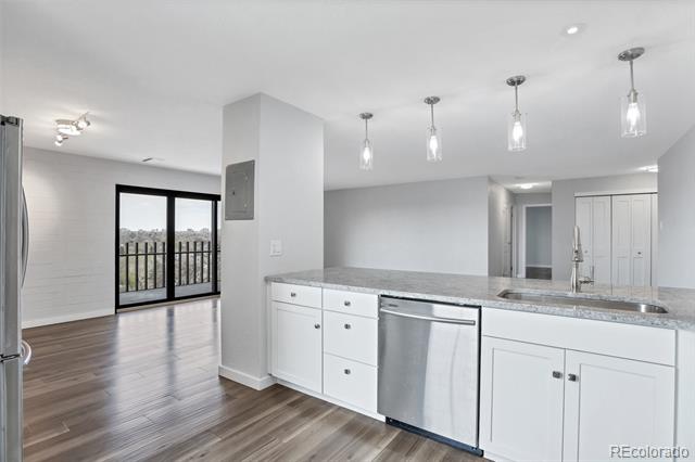 460 S Marion Parkway Unit: 1351