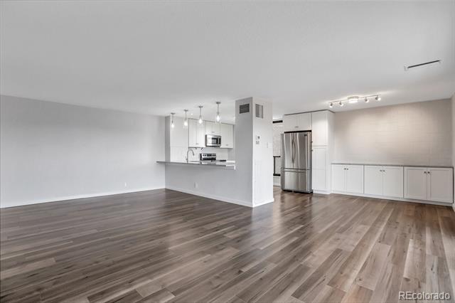 460 S Marion Parkway Unit: 1351