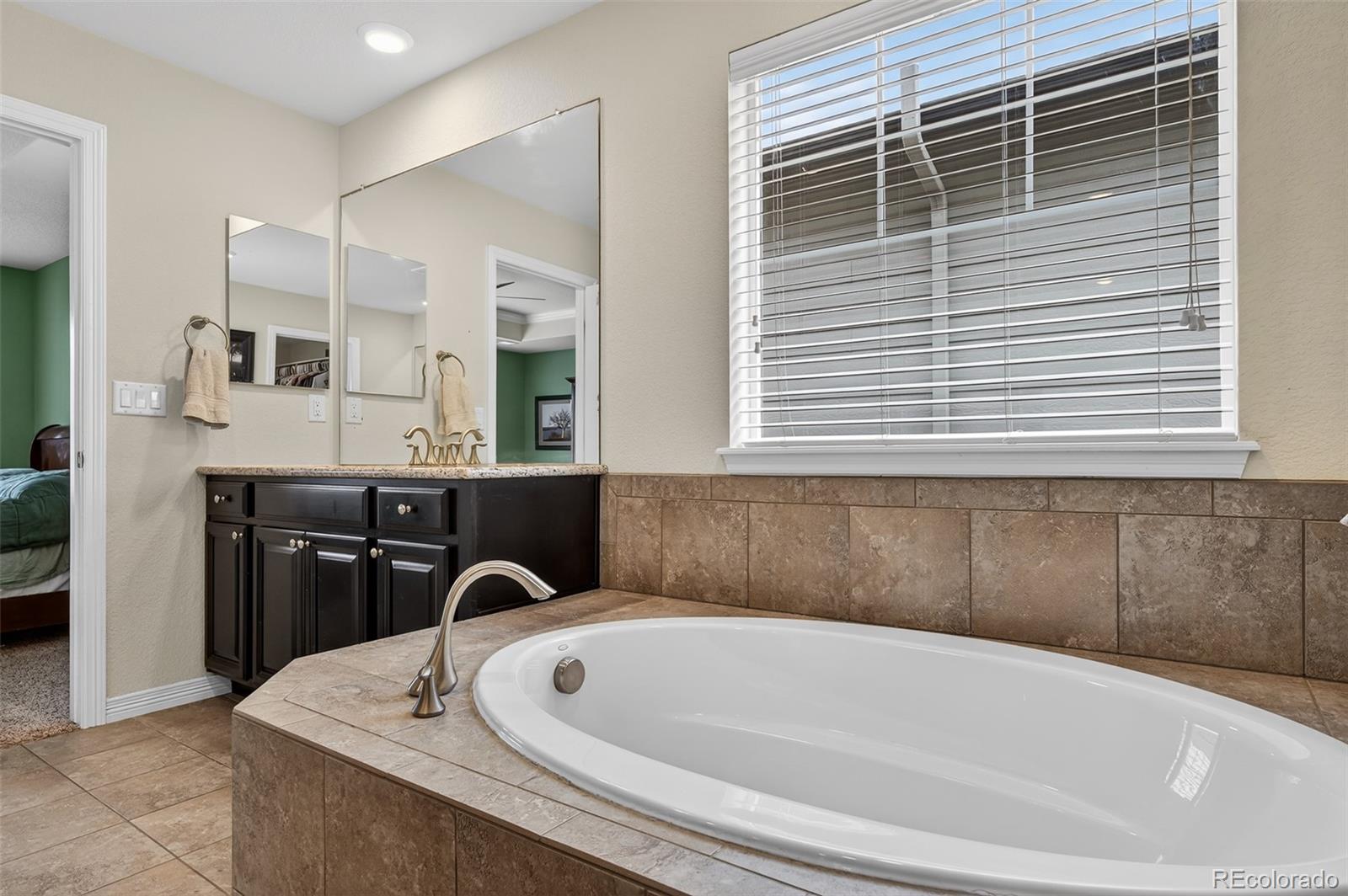 2656 Leafdale Circle
