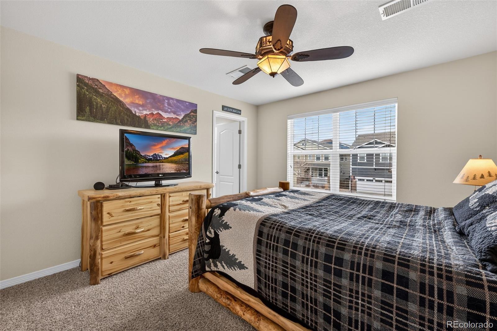 2656 Leafdale Circle