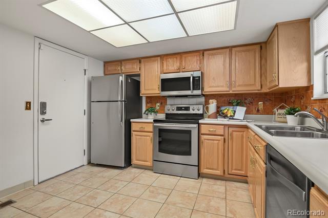 13787 E Marina Drive Unit: B