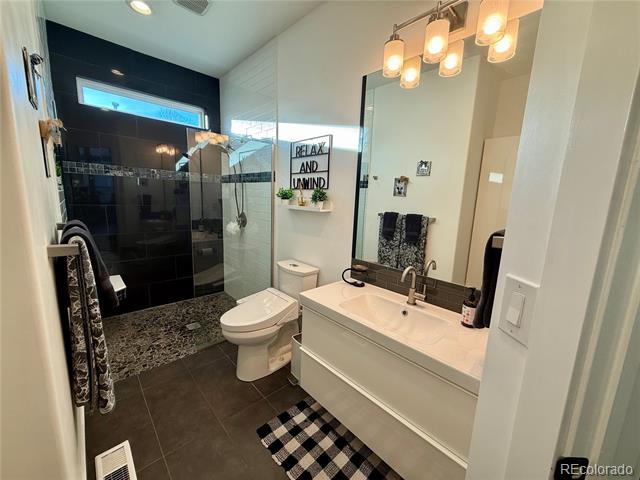 653 Glenarbor Circle