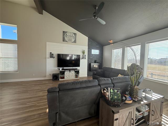 653 Glenarbor Circle