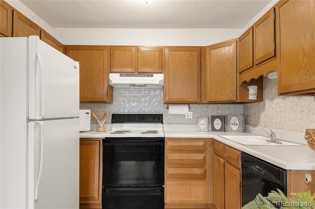 13606 E Bates Avenue Unit: 309