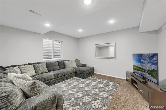 17052 Lipan Street