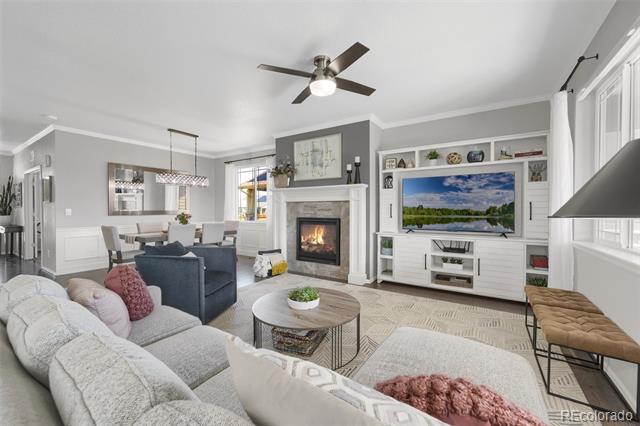 17052 Lipan Street