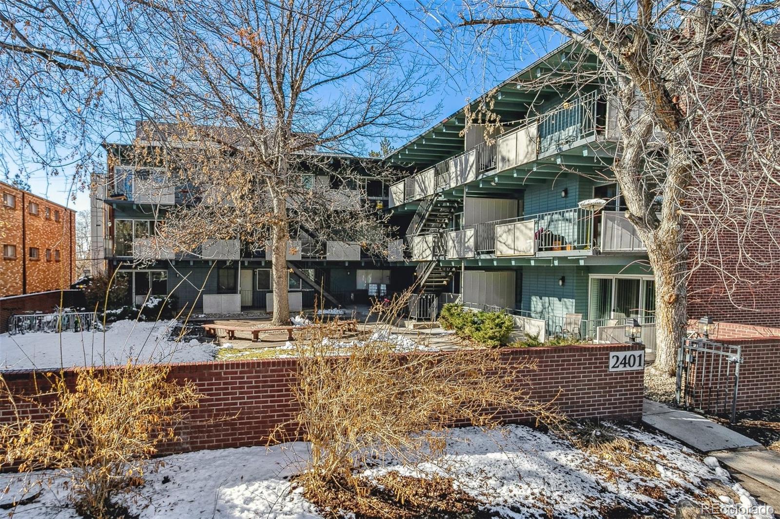 2401 S Gaylord Street Unit: 303