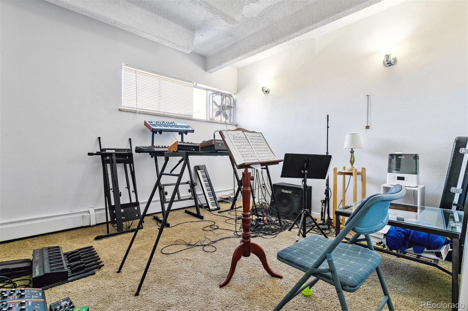 2401 S Gaylord Street Unit: 303