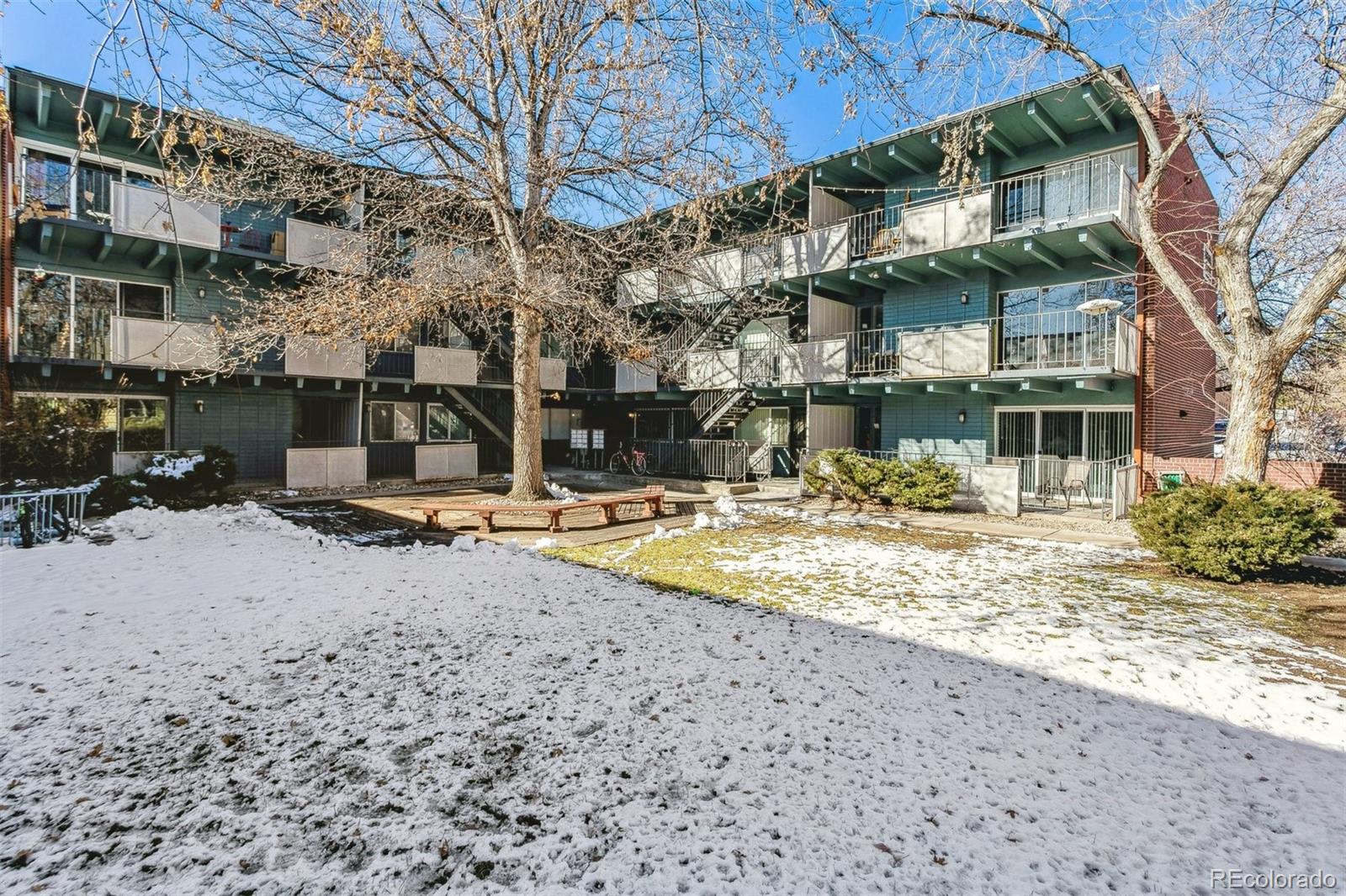 2401 S Gaylord Street Unit: 303