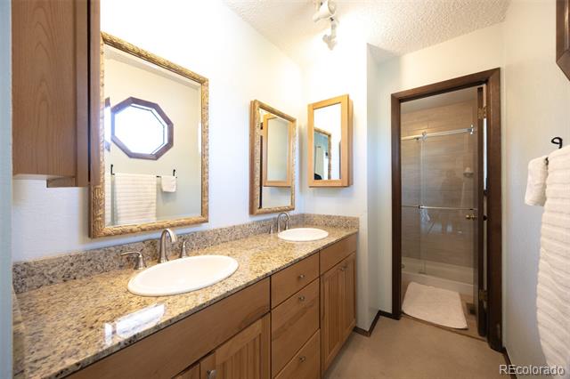 1424 Cypress Circle