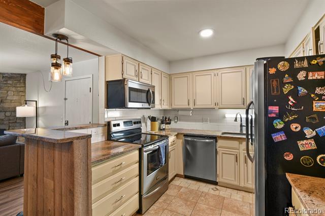 201 Wright Street Unit: 104