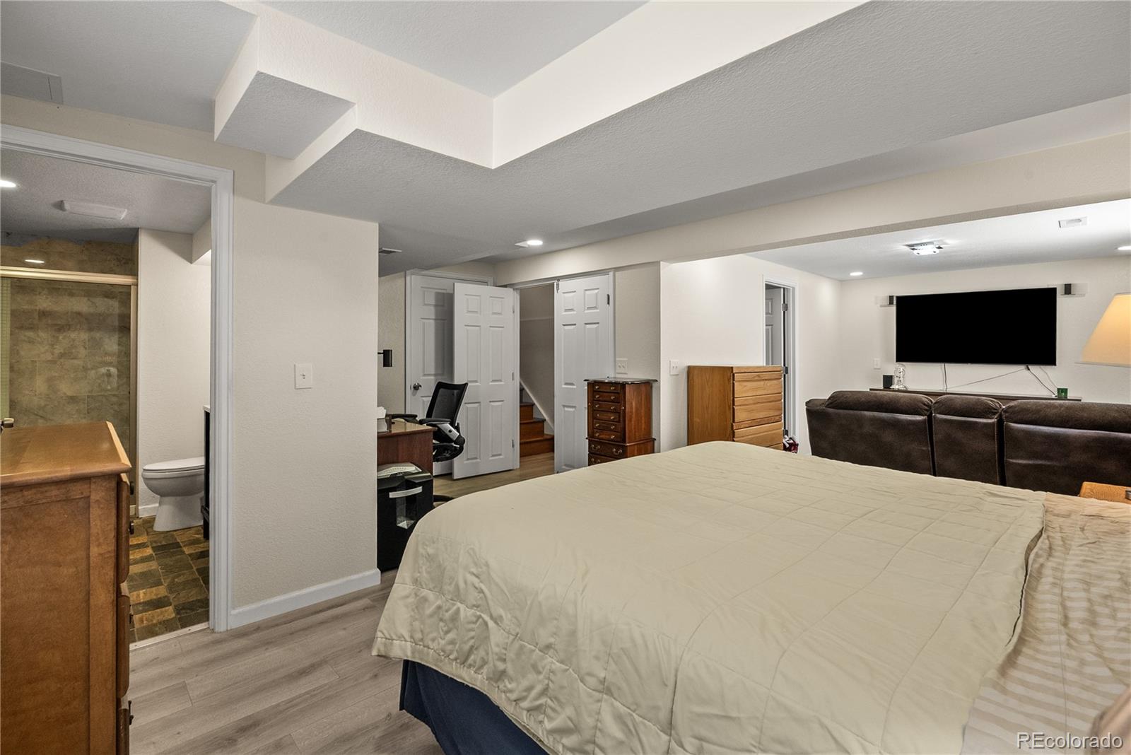 317 Wessex Circle