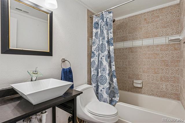 303 W Lehow Avenue Unit: 4
