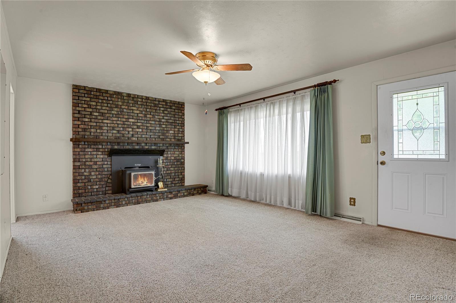 1847 Mountain View Drive
