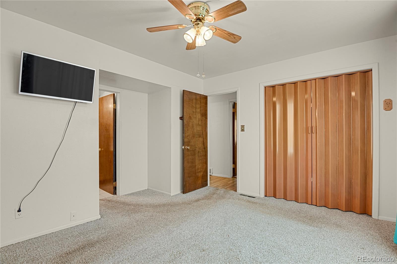 1847 Mountain View Drive